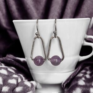 5 For $25💫Light Purple Glass Bead Earrings